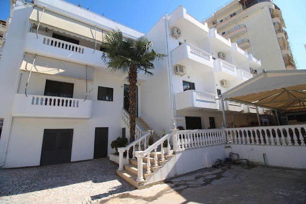 Gallery - Julia Hotel