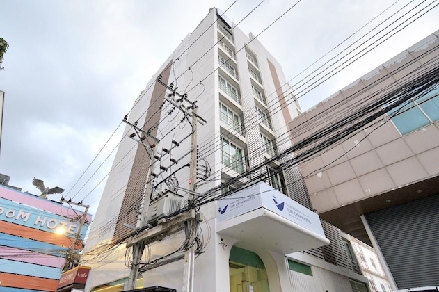 Gallery - Tori Crown Hotel