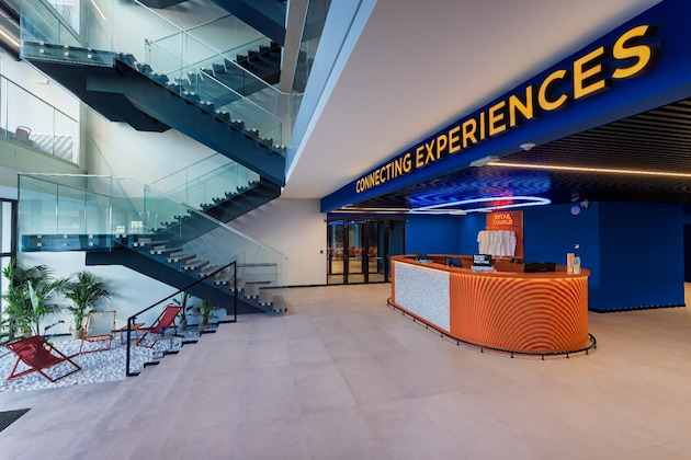 Gallery - Cx Naples Centrale