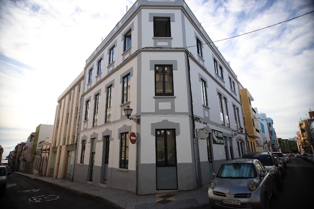 Gallery - Las Palmas Nest Hostel