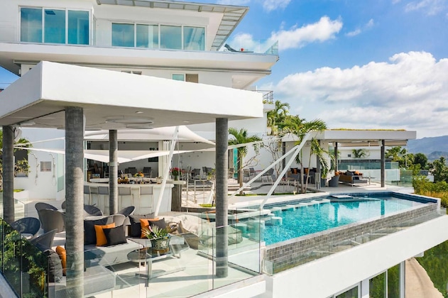Gallery - UniQue BoutiQue Resort