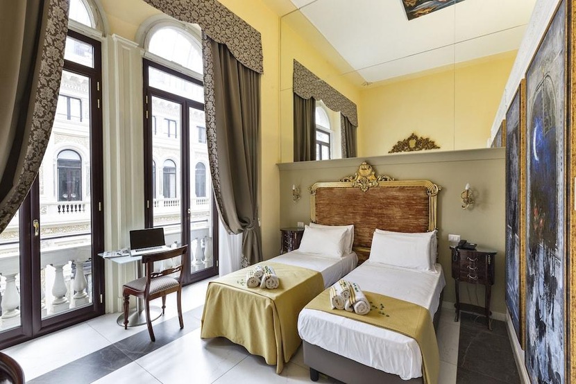 Hotel Vicino Piazza Del Plebiscito Napoli
