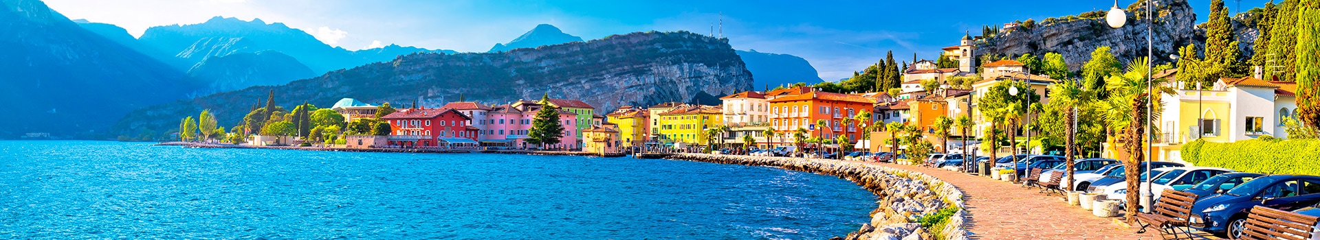 Viaggi Brevi **Casali e hotel rustici** **Lago di Garda**