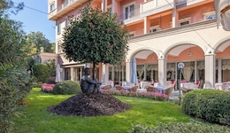 Hotel De La Paix