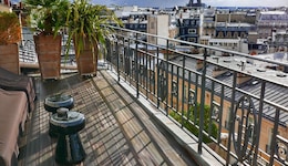 Hotel Marignan Champs - Elysées