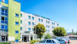 Achat Hotel Stuttgart Zuffenhausen