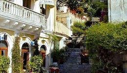 Hotel Vello D'oro