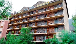 Hotel Pere D'urg 3000