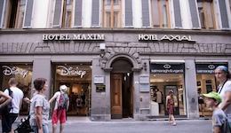 Hotel Maxim Axial
