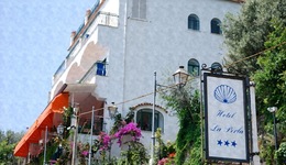 Hotel La Perla
