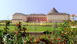 Grand Magic Hotel