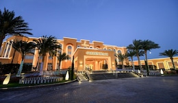 Golden Beach Resort