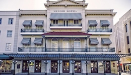 Menger Hotel