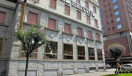 Hotel Bristol