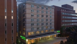 Wyndham Garden Buffalo Downtown
