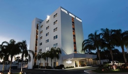 Hotel Misión Express Mérida Alta Brisa