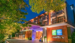 Holiday Inn Express Phuket Patong Beach Central By Ihg