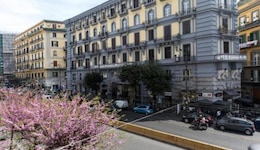 Napoli Suite