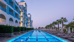 Rubi Platinum Spa Resort & Suites - All Inclusive