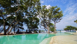Double-Six Luxury Hotel