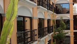 Hotel Doralba Inn
