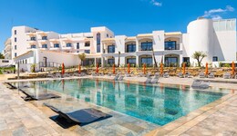 Regency Salgados Hotel & Spa