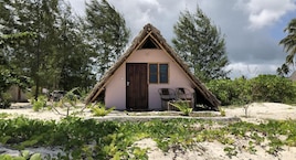 Blue Earth Beach Bungalows