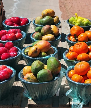 Suq e shopping al mercato