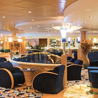 Bar & Lounge