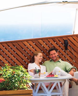 Immagine Celebrity Reflection 2
