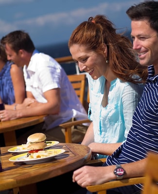 Immagine Celebrity Summit 2