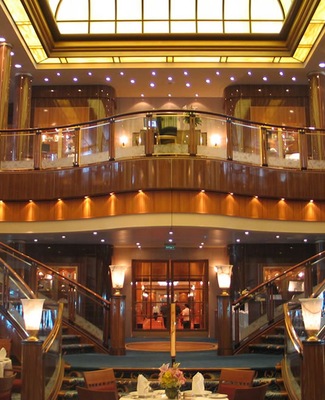 Immagine Queen Mary 2 12