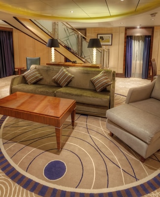 Immagine Queen Mary 2 11