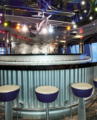 Immagine Carnival Valor 6