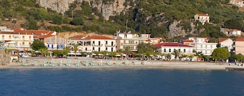 Poros