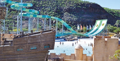 Aqualand Gran Canaria con volo, hotel e biglietti inclusi