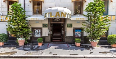 Atlante Star Hotel