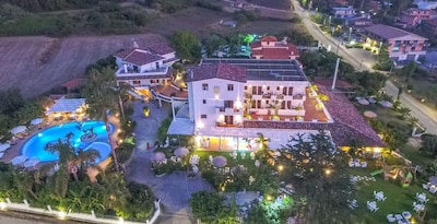 La Bussola Hotel Restaurant