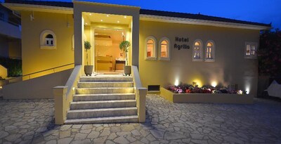 Agrilia Hotel Adults Only