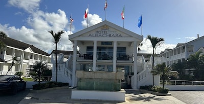 Albachiara Hotel