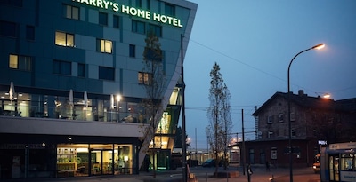 Harry’S Home Hotel & Apartments