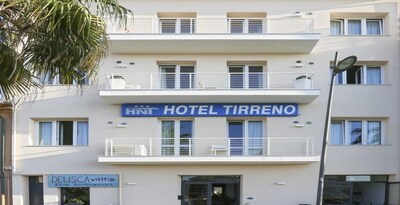 Hotel Nuovo Tirreno