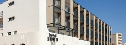 Hotel Medes II