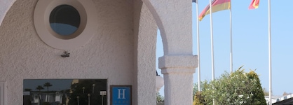 Playa De La Luz Hotel