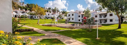 Apartamentos Son Bou Gardens