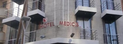 Hotel Medicis