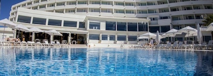 On Hotels Ocean Front - Adults Only Recommended