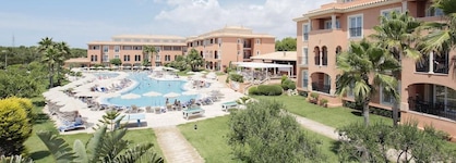Grupotel Macarella Suites & Spa
