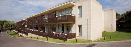Aparthotel Comtat Sant Jordi