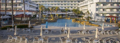 Leonardo Cypria Bay